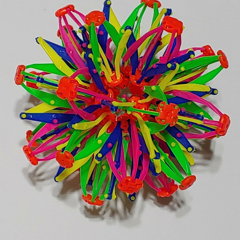 4E's Novelty Expandable Breathing Ball Toy Sphere